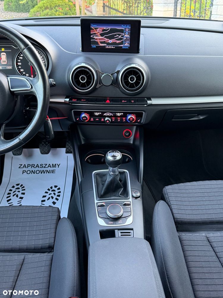 Audi A3 Sportback 1.4 TFSI Ambition - 19