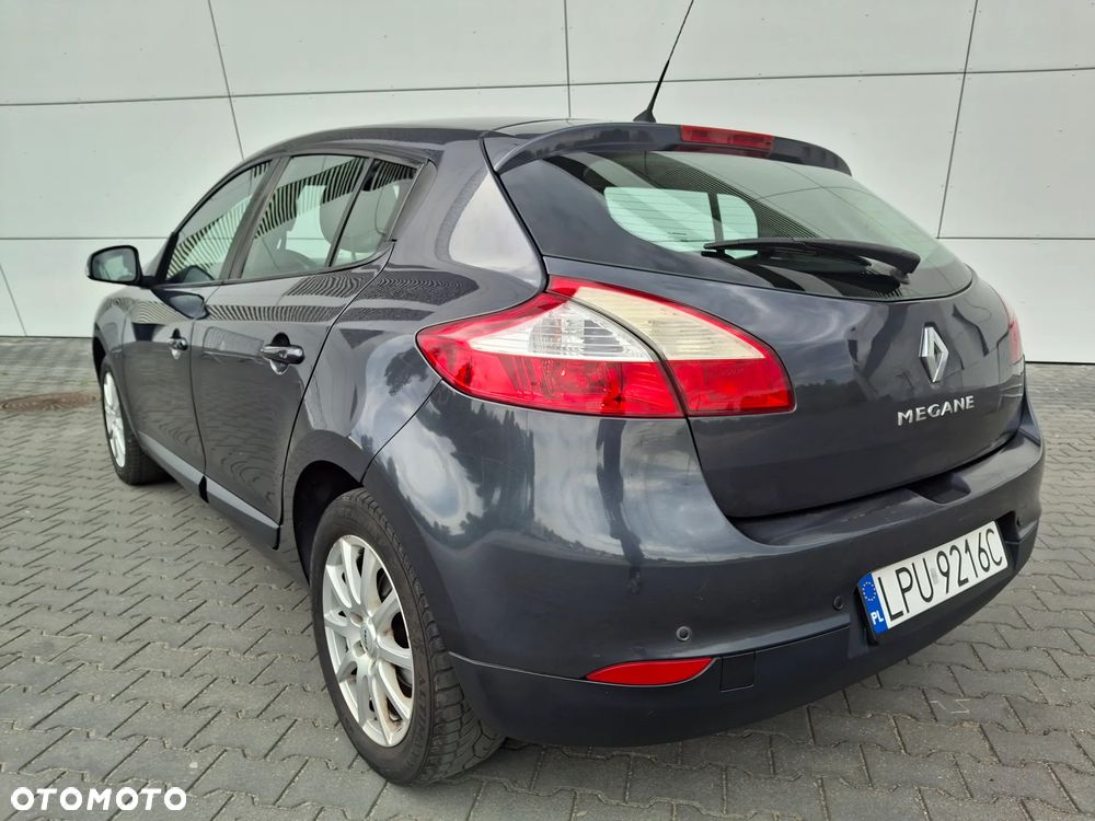 Renault Megane 1.6 16V 100 Authentique - 13