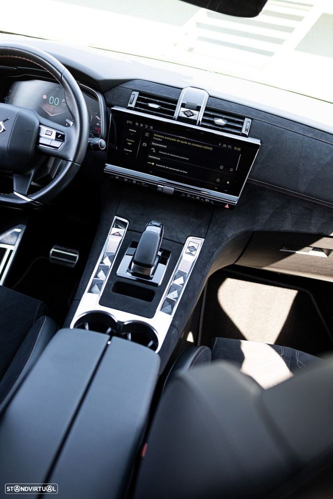 DS DS7 Crossback E-Tense Performance Line EAT8 - 9