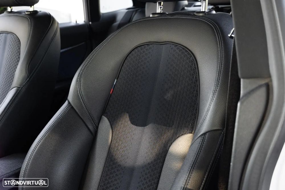 BMW 216 Gran Coupé d Pack Desportivo M - 51