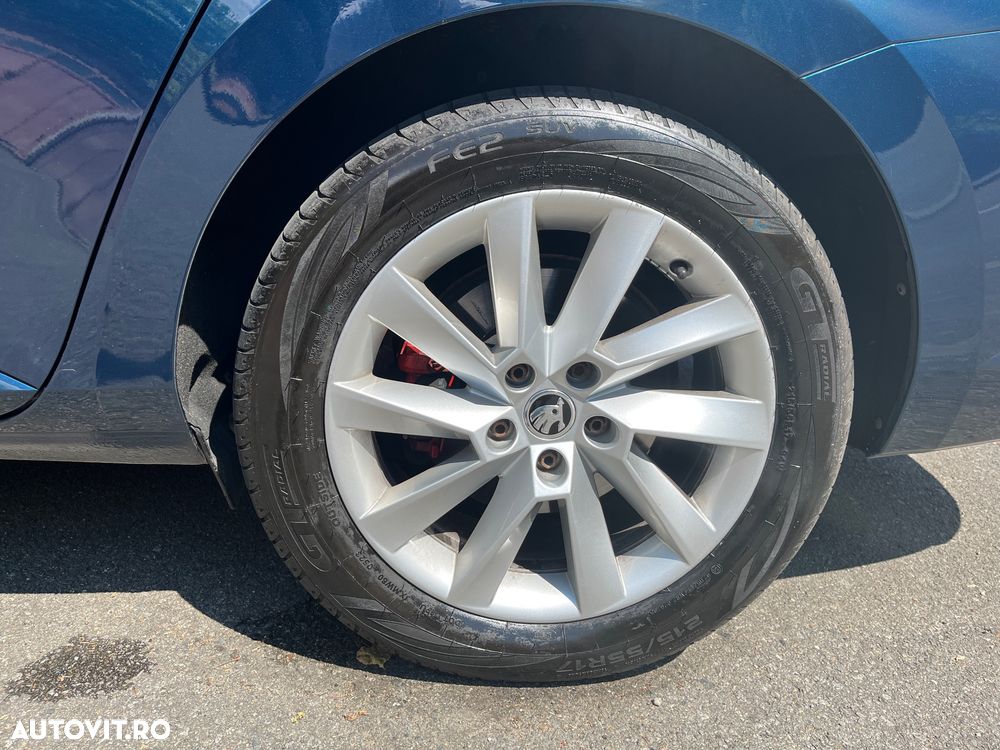 SKODA Superb 2019 — imagine 5