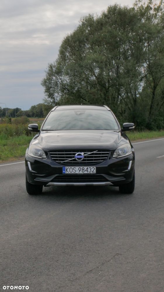 Volvo XC 60 D3 Momentum - 4