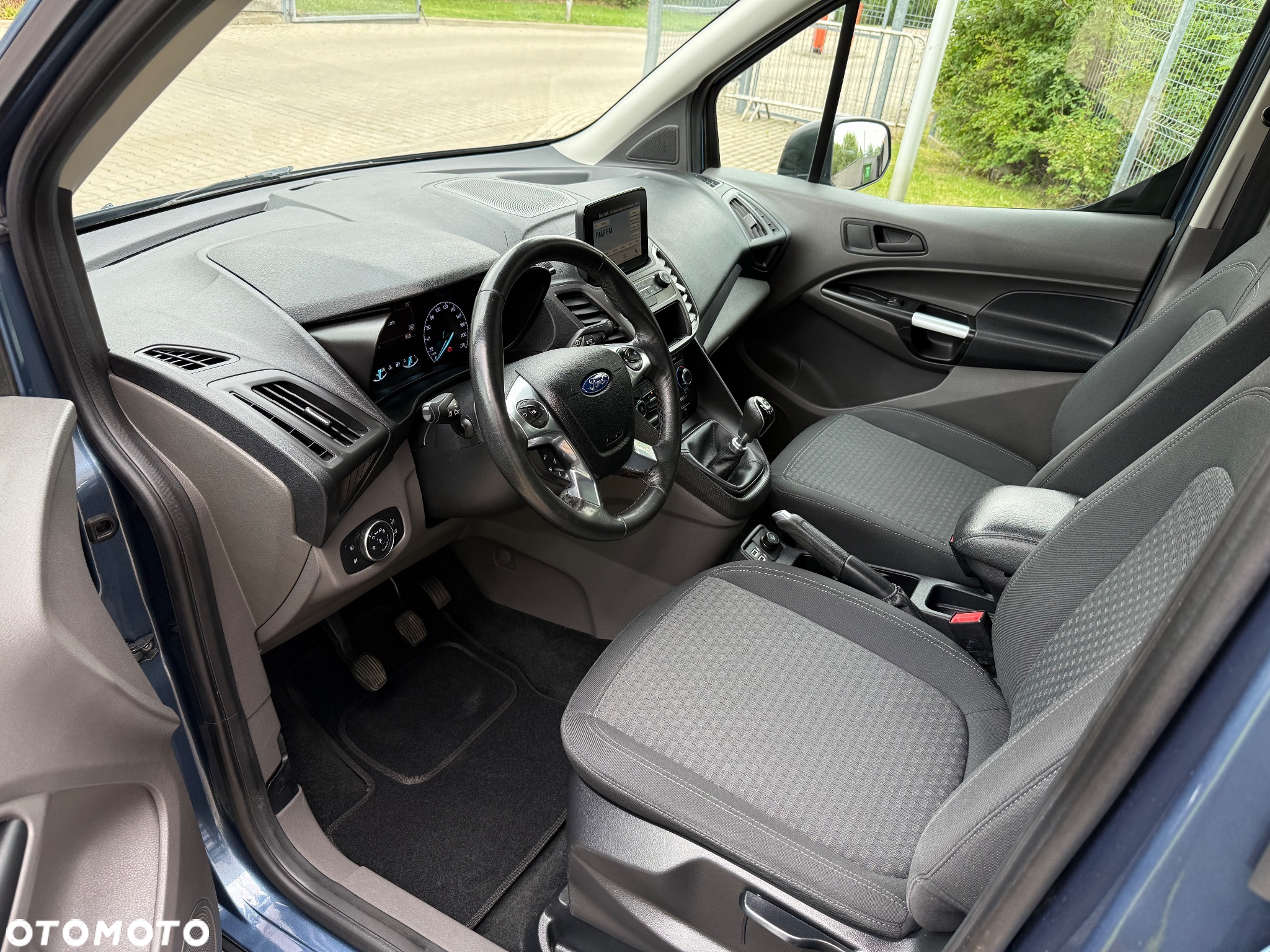 Ford Tourneo Connect Grand - 9