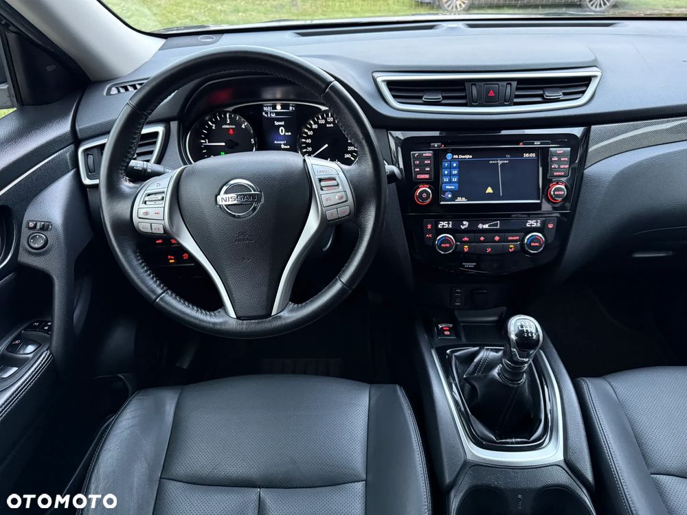 Nissan X-Trail 1.6 dCi Tekna - 28