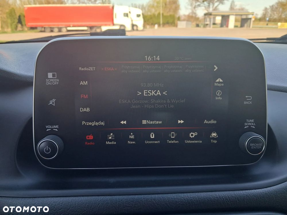 Fiat Tipo 1.4 T-Jet 16v Easy - 18