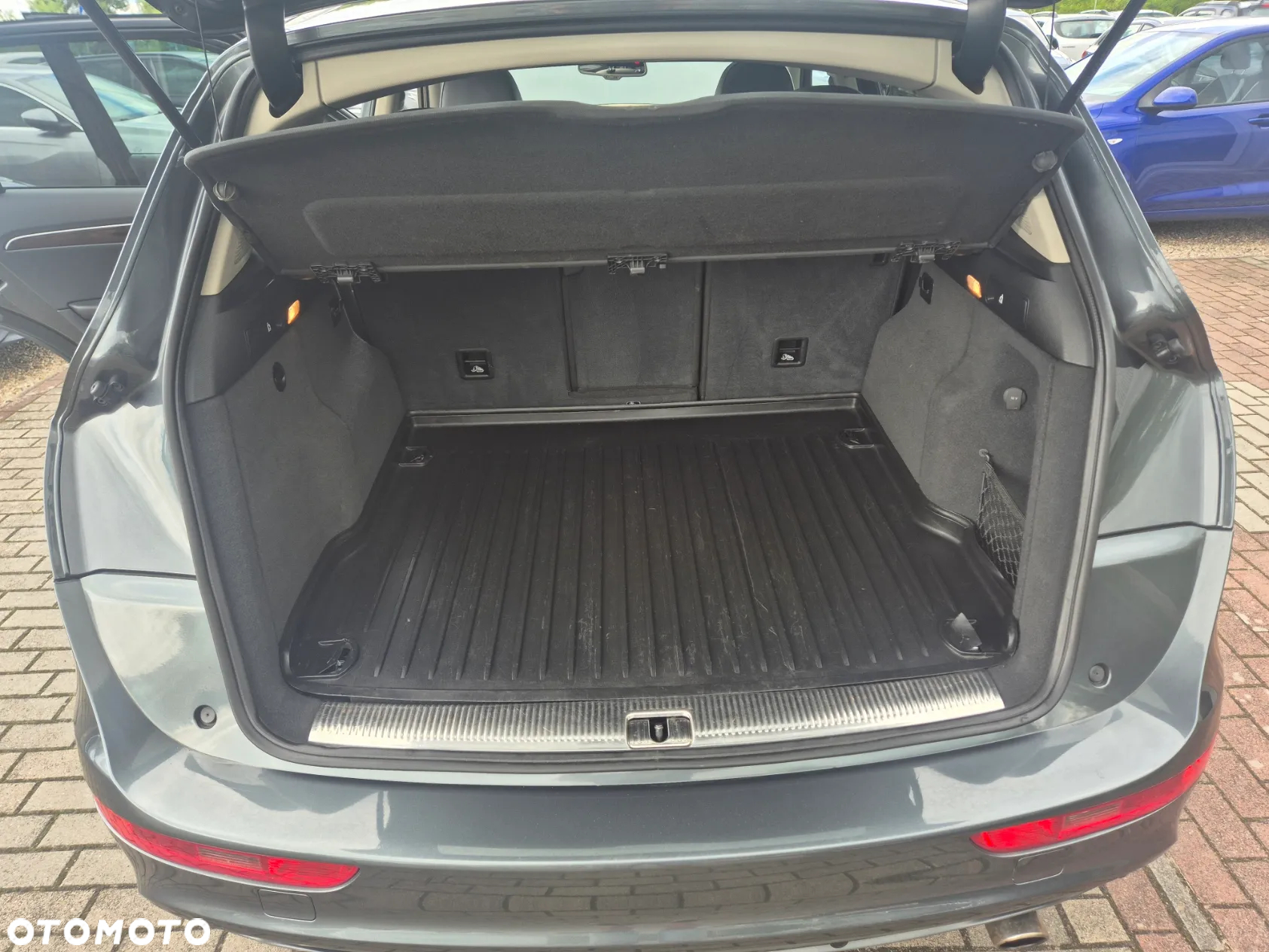 Audi Q5 3.2 FSI Quattro S tronic - 13
