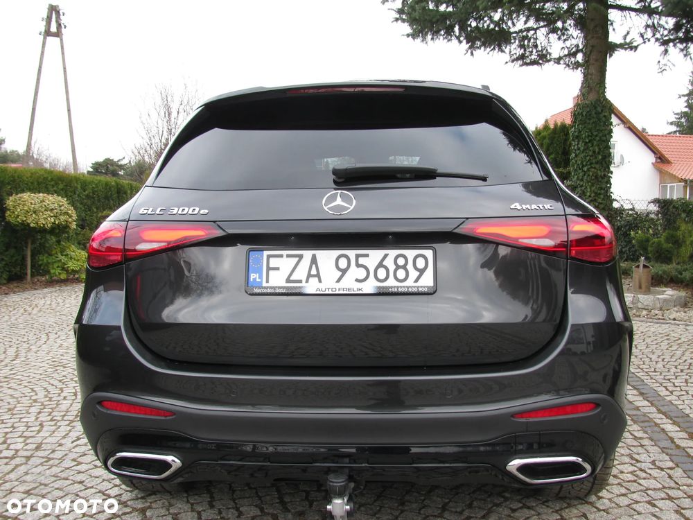 Mercedes-Benz GLC - 6