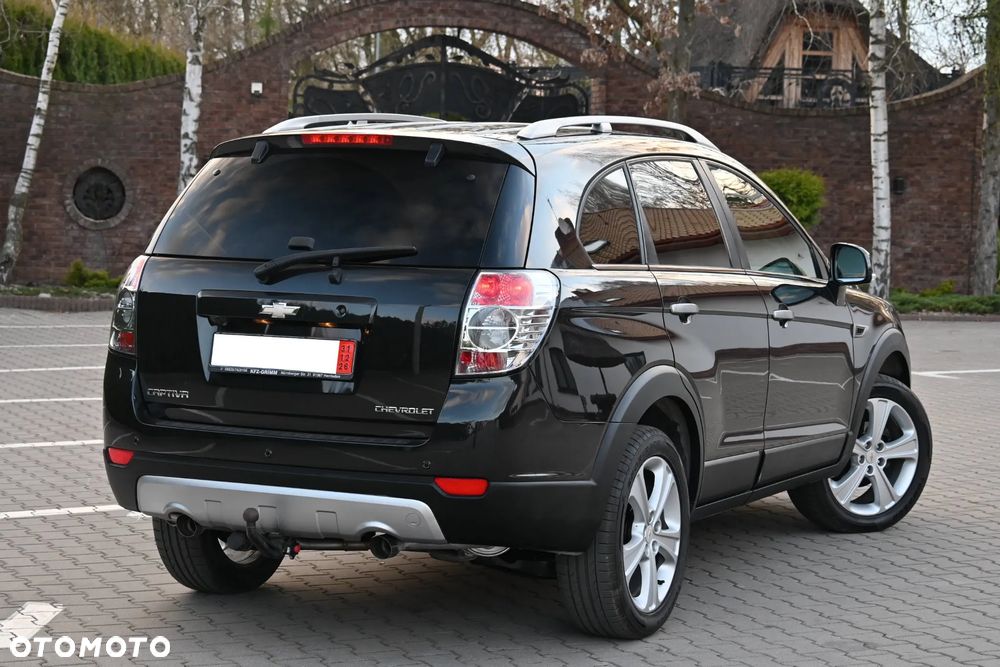 Chevrolet Captiva 3.0 4WD LTZ - 14