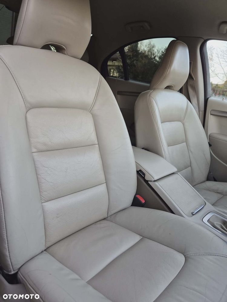 Volvo S80 D3 Momentum - 15