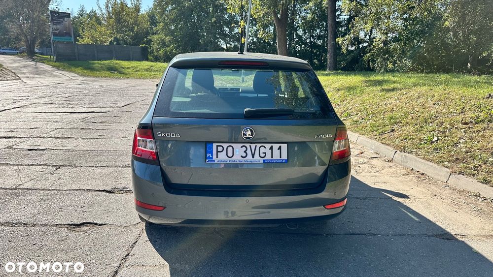 Skoda Fabia 1.0 Ambition - 4