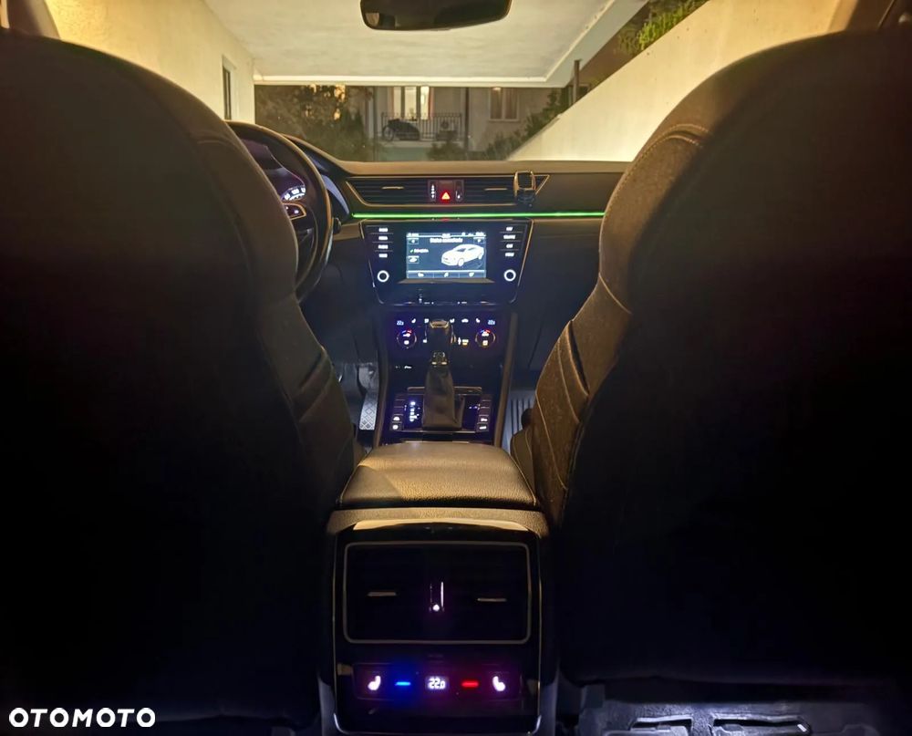 Skoda Superb 1.8 TSI Style DSG - 9