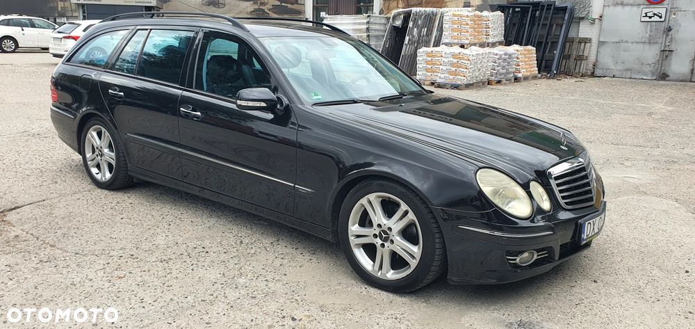 Mercedes-Benz Klasa E - 23