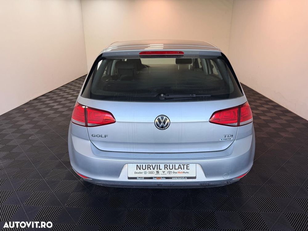 Volkswagen Golf 1.6 TDI BMT Trendline - 8