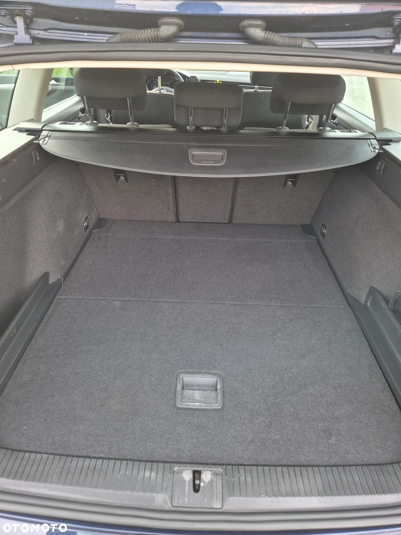 Volkswagen Passat 2.0 TDI BMT Trendline - 11