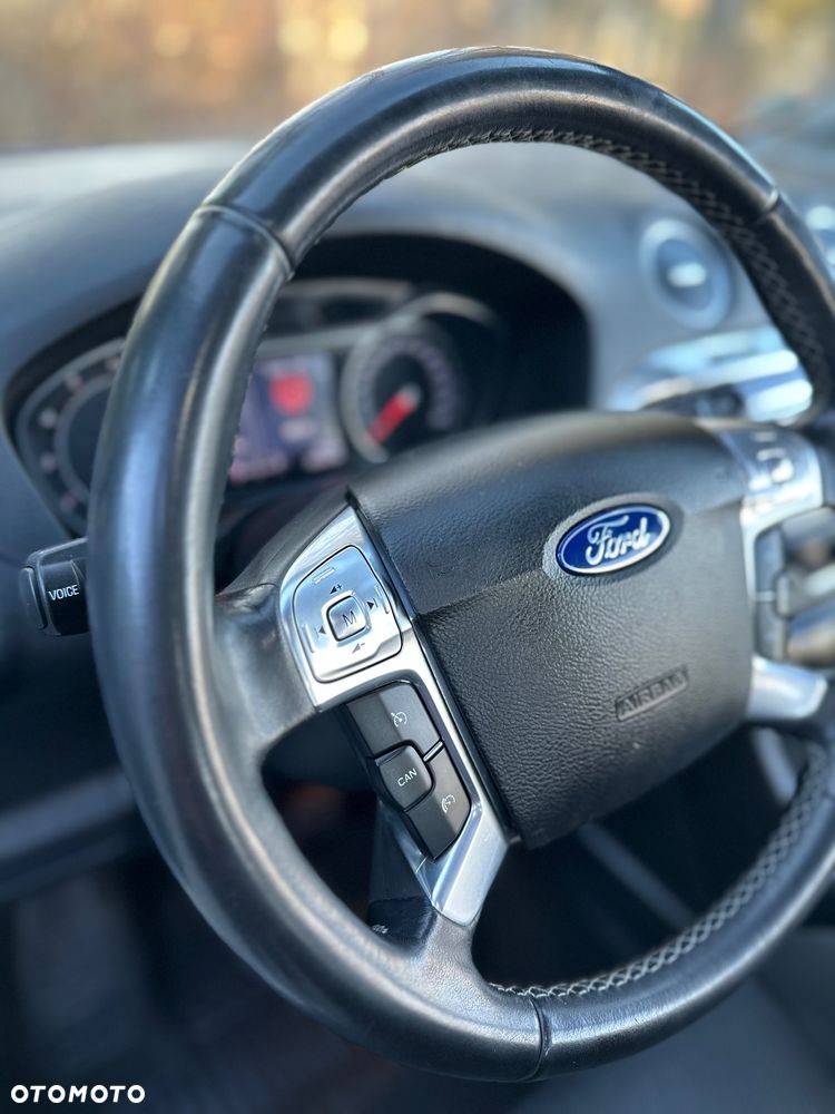 Ford S-Max 2.0 TDCi Titanium - 21