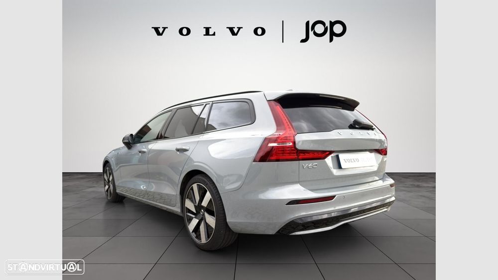 Volvo V60 2.0 T6 AWD TE Plus Dark - 3
