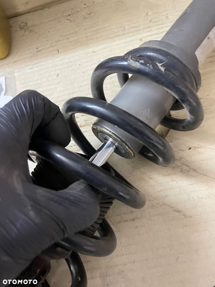 Amortyzator PASM Porsche 911 997 Carrera 4/4s/Turbo - 11