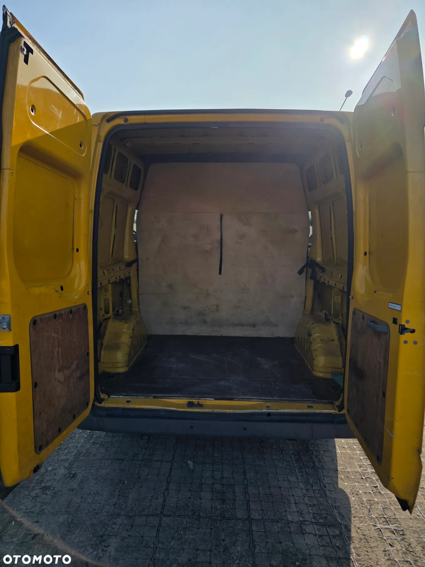 Ford Transit - 8