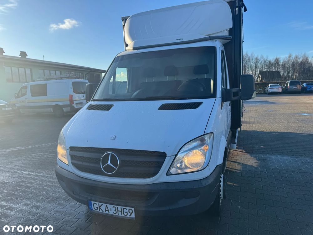Mercedes-Benz Sprinter - 9