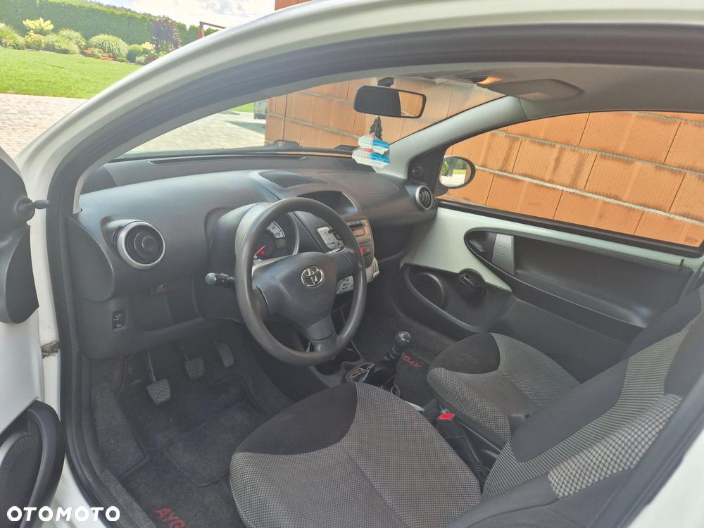 Toyota Aygo 1.0 VVT-i - 5