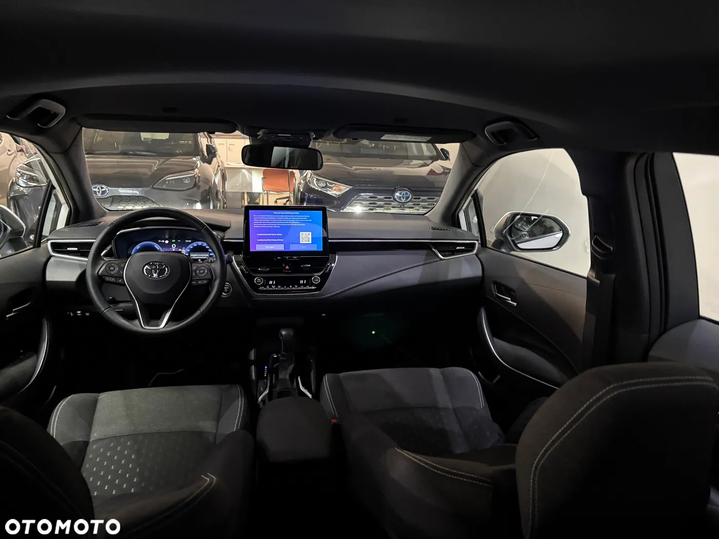 Toyota Corolla 1.8 Hybrid Comfort - 6