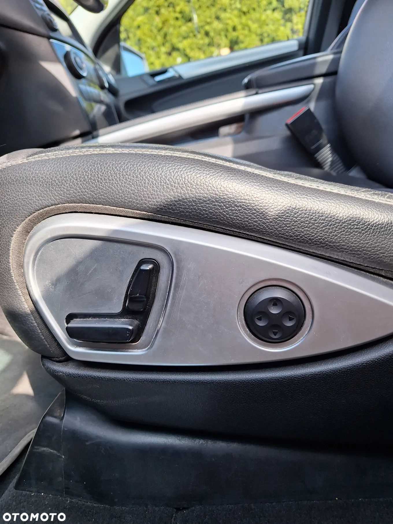 Mercedes-Benz ML 300 CDI BlueEff 4-Matic - 29