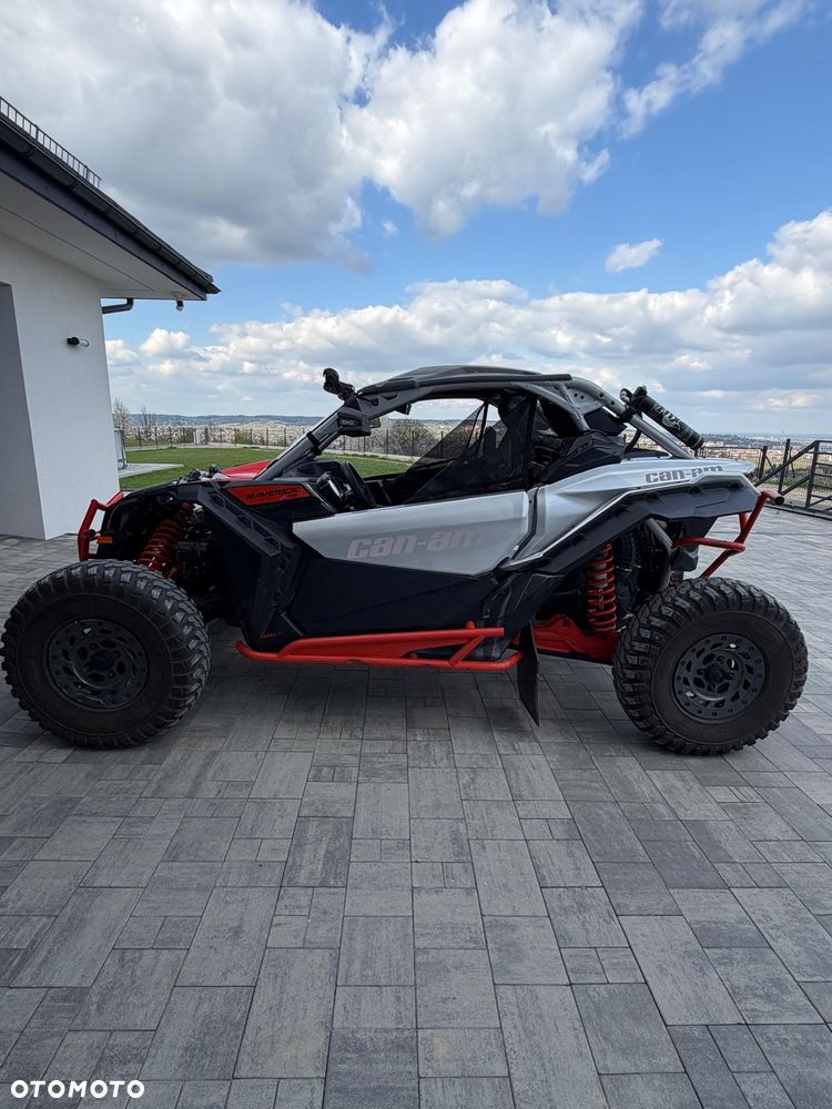 Can-Am Maverick - 2