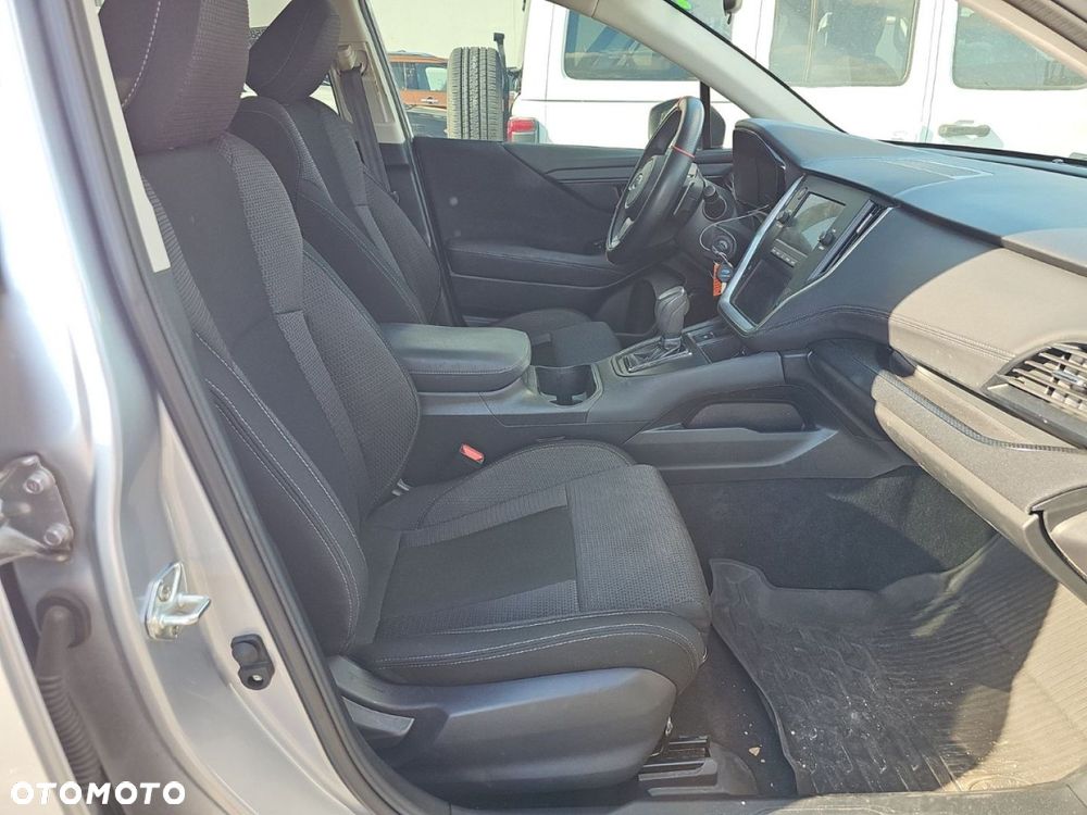 Subaru Outback - 14
