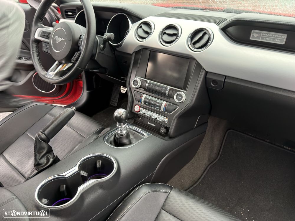 Ford Mustang 2.3i EcoBoost - 8