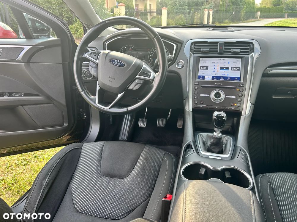 Ford Mondeo 2.0 EcoBlue Titanium - 12