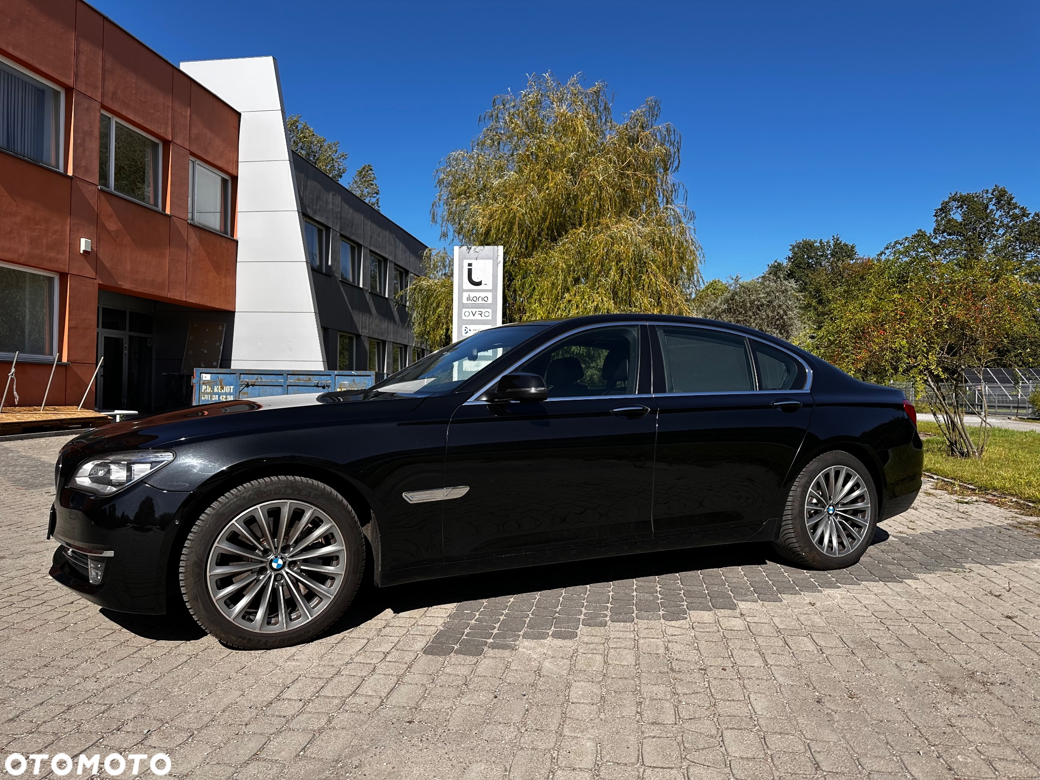 BMW Seria 7 730d xDrive - 11