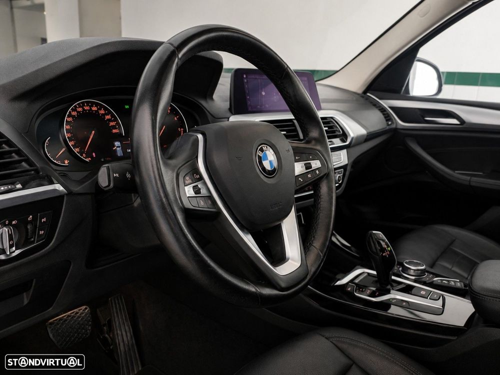 BMW X3 20 i xDrive xLine - 20