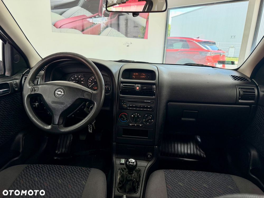 Opel Astra - 19