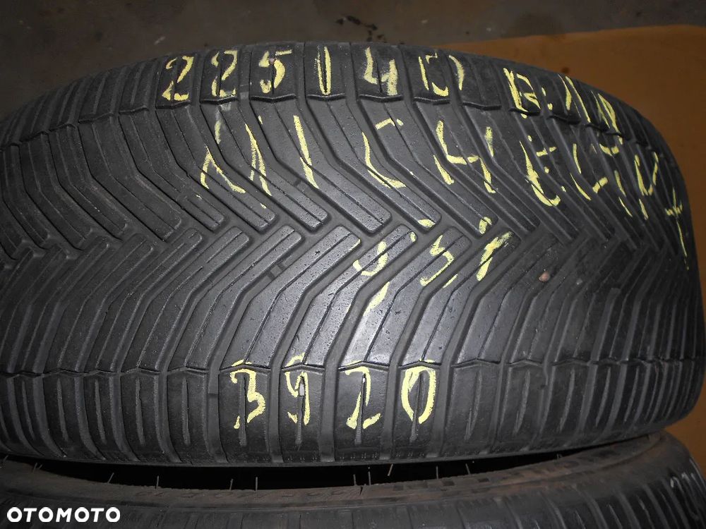 OPONY 225/40R19 MICHELIN CROSS CLIMATE + DOT 3920 7.1MM - 3