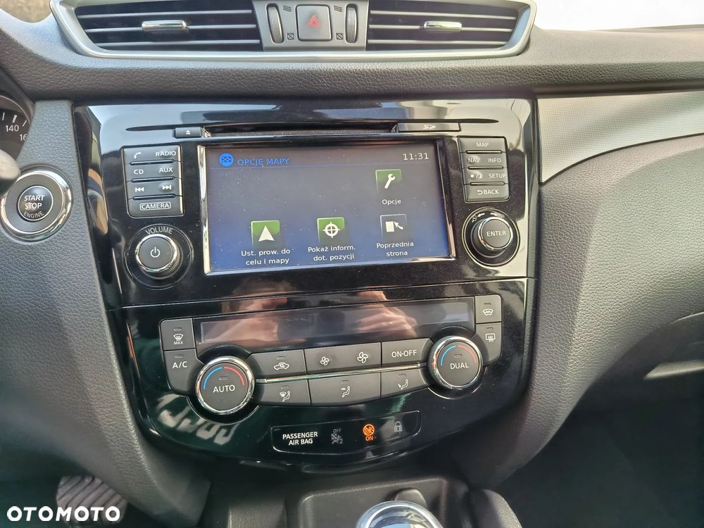 Nissan Qashqai 1.2 DIG-T N-Connecta Xtronic EU6 - 25