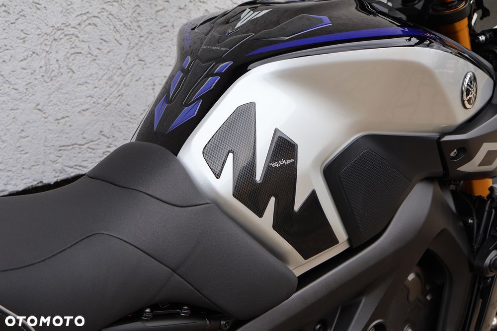 Yamaha MT - 29