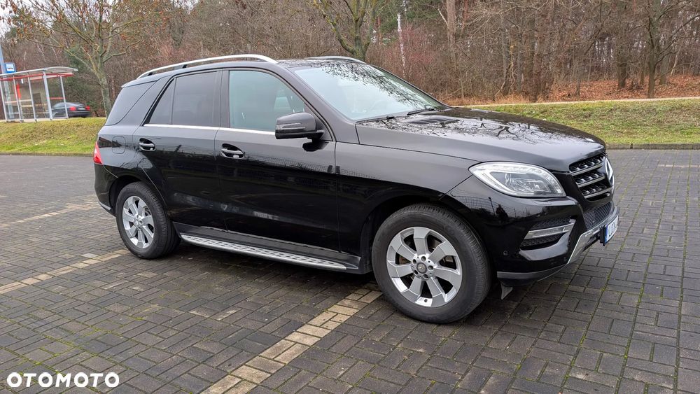 Mercedes-Benz ML - 13