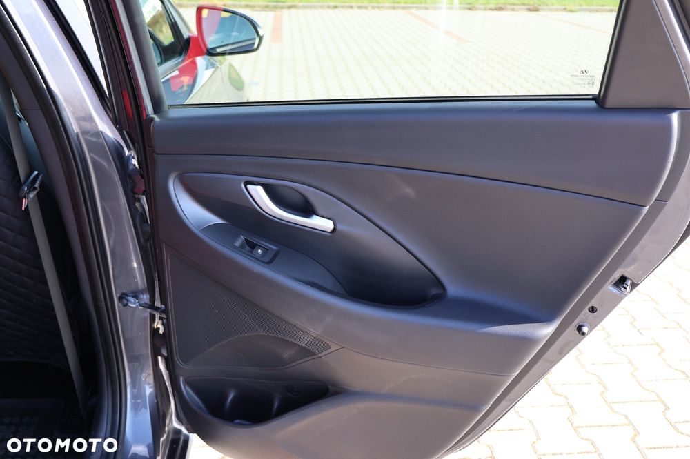 Hyundai i30 1.4 GO - 28