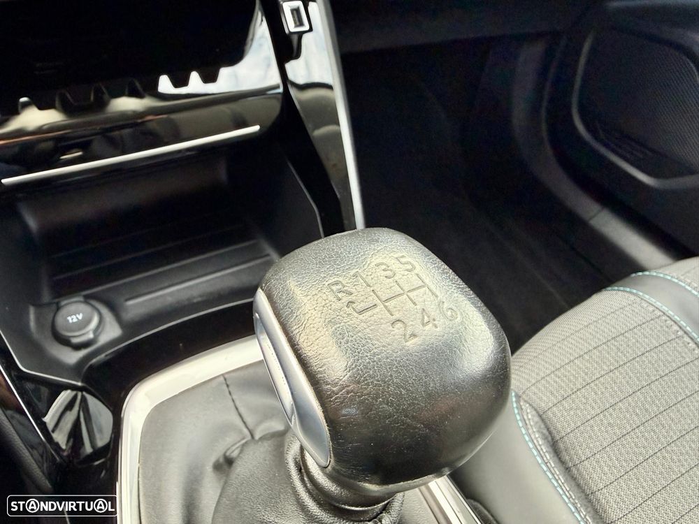 Peugeot 2008 PureTech 100 Stop&Start Allure - 21