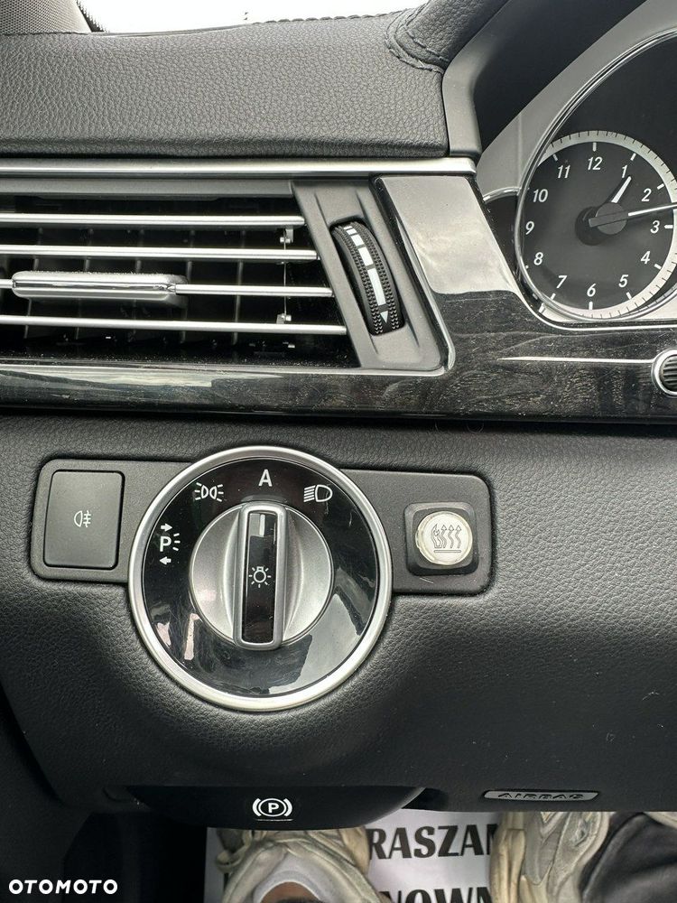 Mercedes-Benz Klasa E - 11