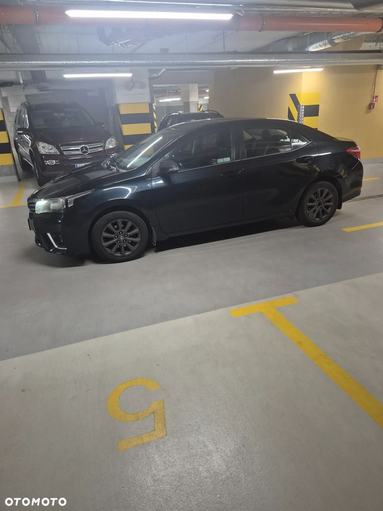 Toyota Corolla - 23