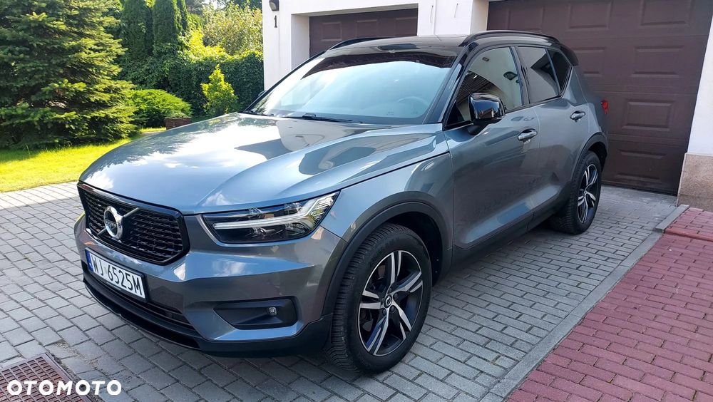 Volvo XC 40 D4 AWD Geartronic R-Design - 2
