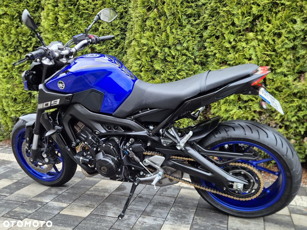 Yamaha MT - 6