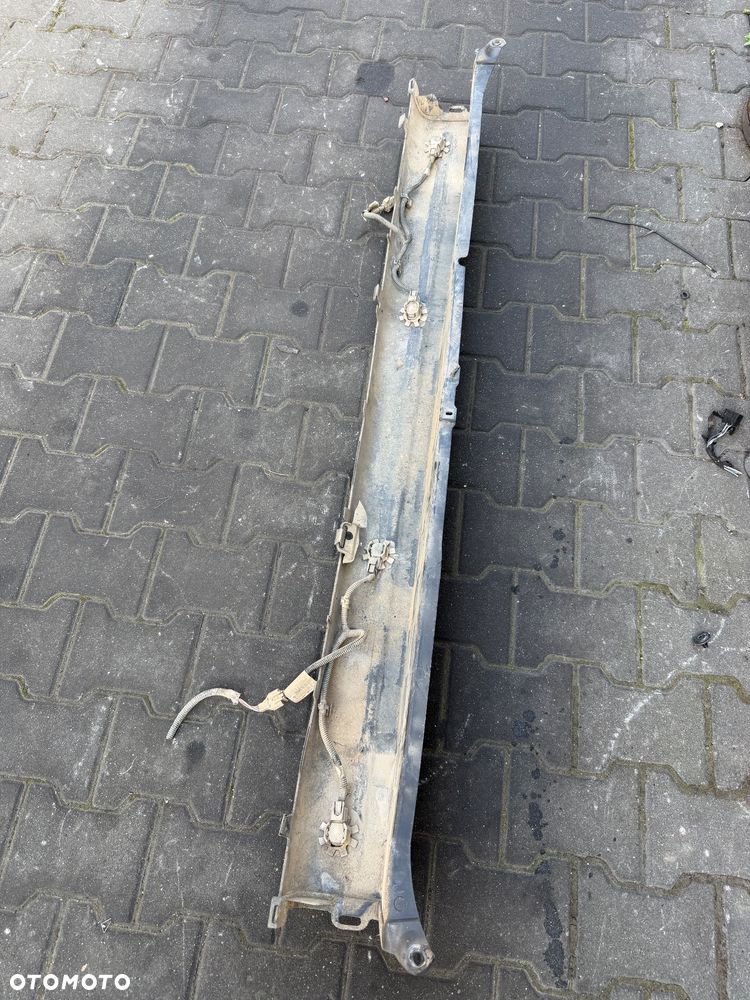 Zderzak tylny nakładka PDC komplet Renault Master III 19r - 2