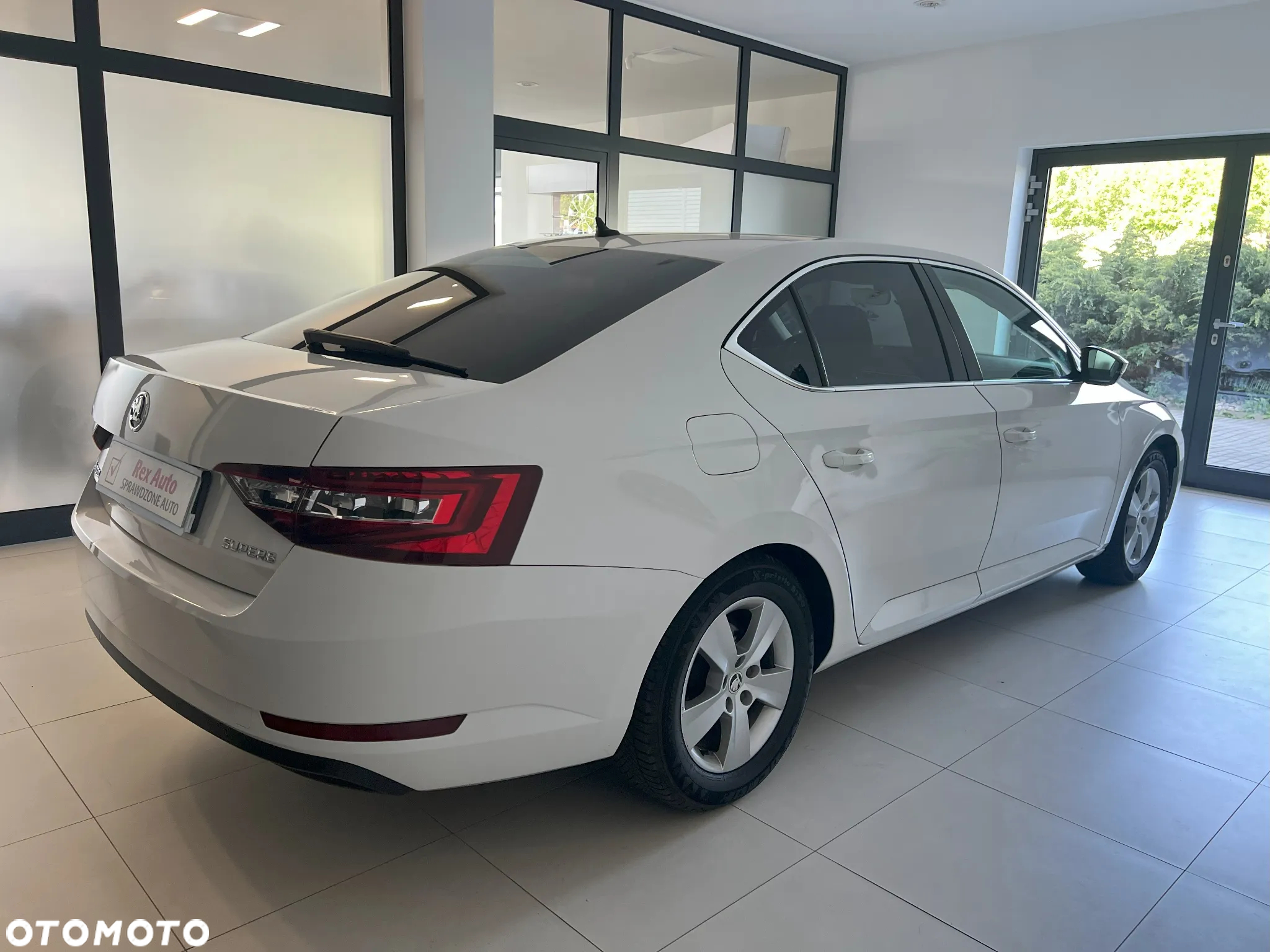 Skoda Superb 1.4 TSI ACT Ambition - 7