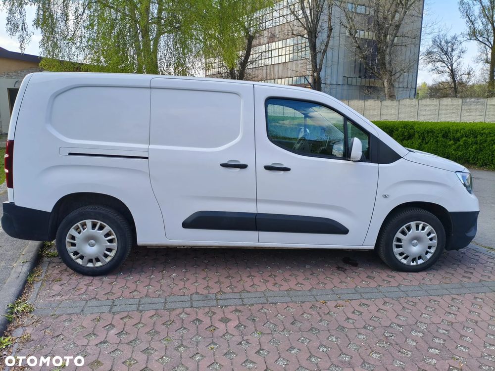 Opel Combo 1.5 CDTI S&S - 4