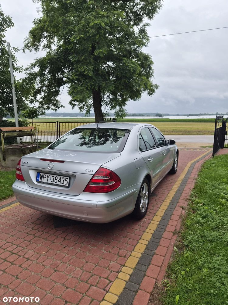 Mercedes-Benz Klasa E 200 CDI Automatik Classic - 5