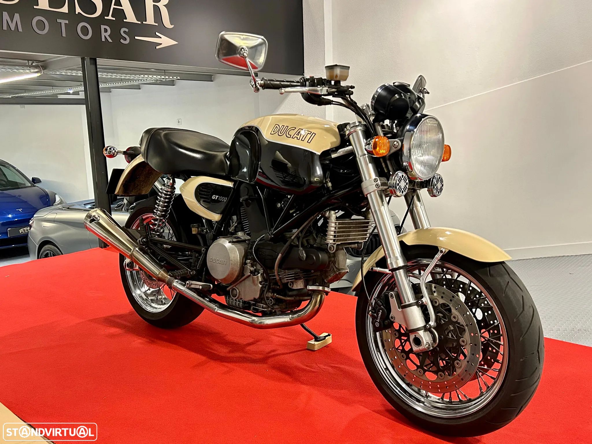 Ducati GT 1000 Sport Classic - 1
