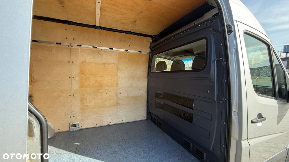 Mercedes-Benz Sprinter - 16