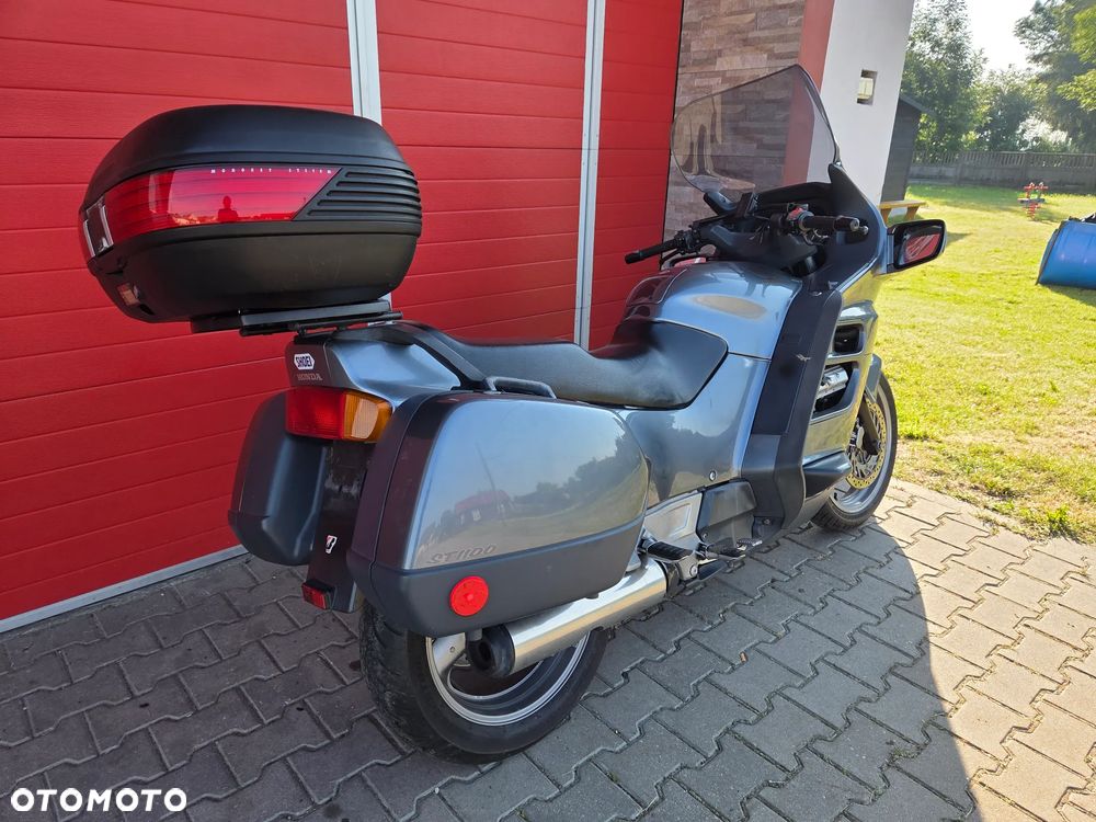 Honda ST - 3